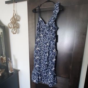 FLEUR ALLURED NAVY BLUE LACE MIDI DRESS
LULUS